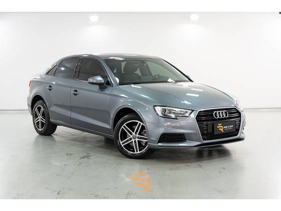 AUDI A3 1.4 TFSI SEDAN AMBIENTE 16V FLEX 4P TIPTRONIC AUDI A3 1.4 TFSI SEDAN AMBIENTE 16V FLEX 4P TIPTRONIC